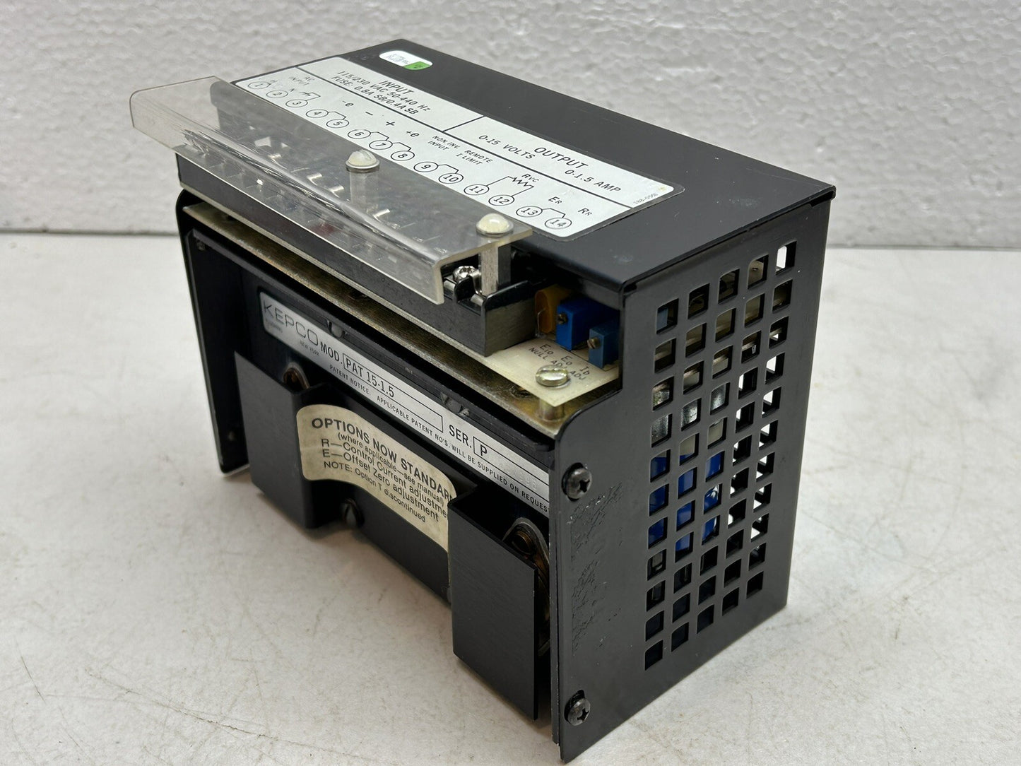 KEPCO PAT 15-1.5 P / PAT15-1.5P / POWER SUPPLY 115/230VAC 0-15VOLTS 0-1.5AMP