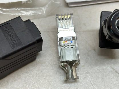 SIEMENS 6GK1901-1BB10-6AA0 / SIMATIC NET INDUSTRIAL ETHERNET RJ45 PLUG PRO / NEW
