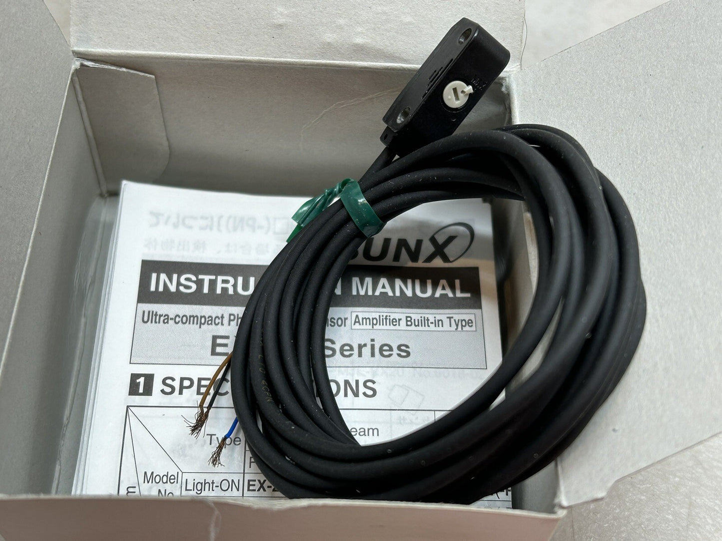 SUNX EX-26A-PN / PHOTOELECTRIC REFLECTIVE SENSOR 6MM-14MM / NEW