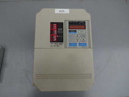 EMS CIMR-PCU40 / P7PC3-40P7 / 606PC3 / 3PH 380-460VAC 5-/60HZ 2.9A