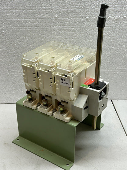 SOCOMEC IEC 947-3 / 23A 160A 500V-50HZ FUSERBLOC FUSE COMBO SWITCH UI 750V~ 15W