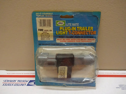 87-88 FULL SIZE BRONCO HOPPY 23045 / PLUG-IN TRAILER LIGHT T-CONNECTOR / NOS