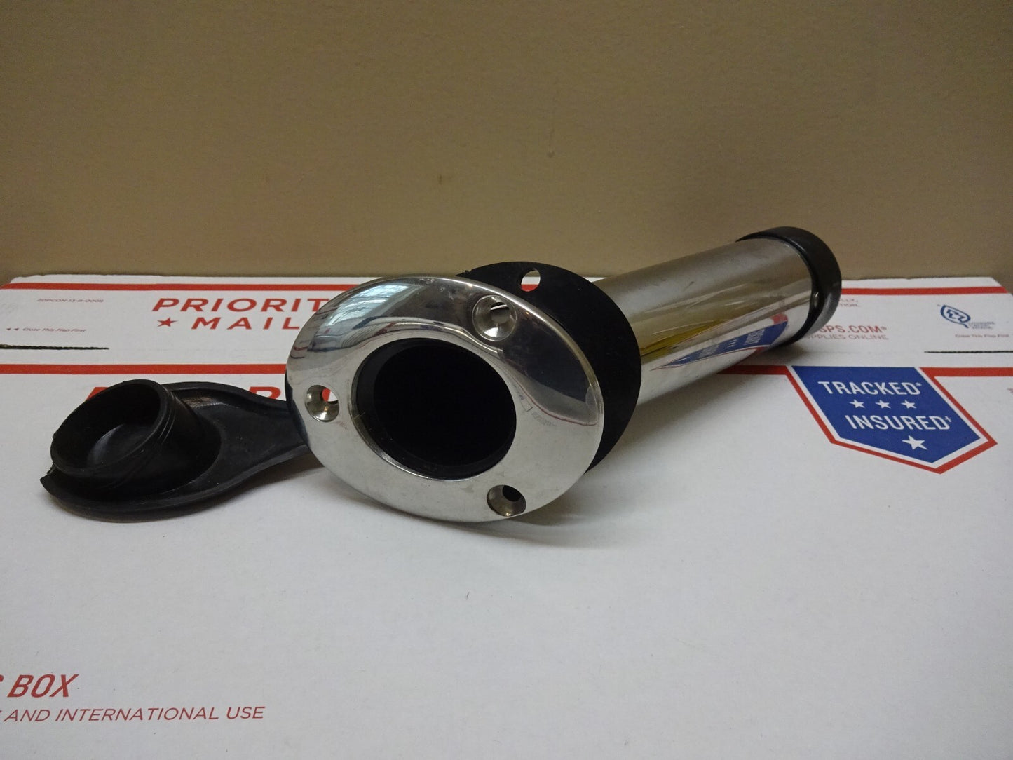 ATTWOOD 30 DEGREE STAINLESS STEEL ROD HOLDER BOAT MARINE FISHING 9" / NEW