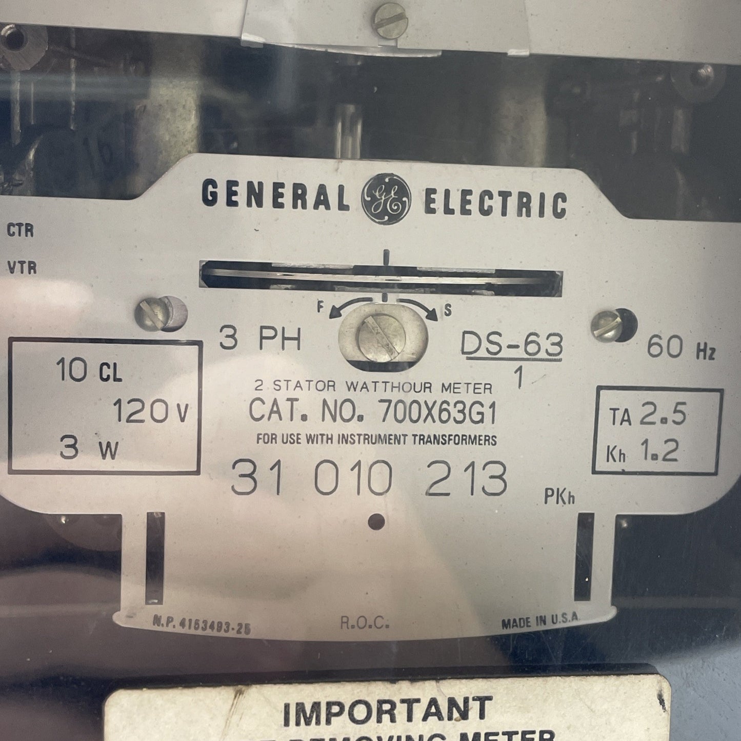 GE 700X63G1  / 2 STATOR WATTHOUR METER / 120V 60HZ / 3 PHASE / DS-63