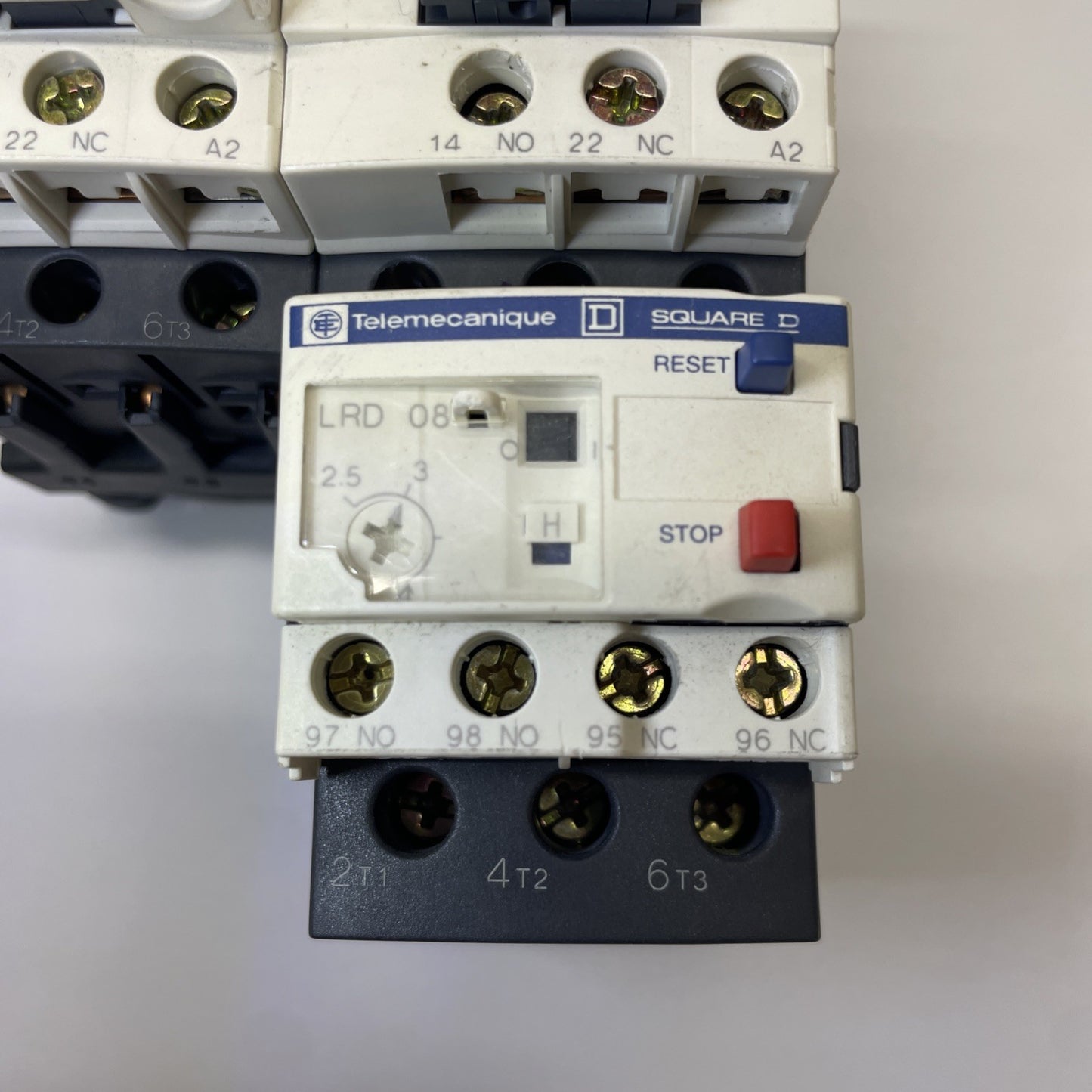 Telemecanique LC2D09 Reversing Contactor w/ LRD08 Overload Relay 2.5–4A