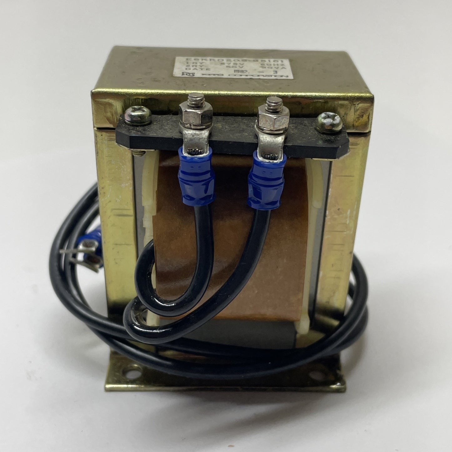 KITO E6KK020S-96161 VOLTAGE TRANSFORMER 30VA 575V-AC 50V-AC D632814