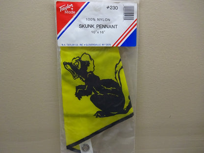 TAYLOR MADE #230 SKUNK PENNANT 10" X 16" NYLON MARINE BOAT NAUTICAL FLAG / NEW