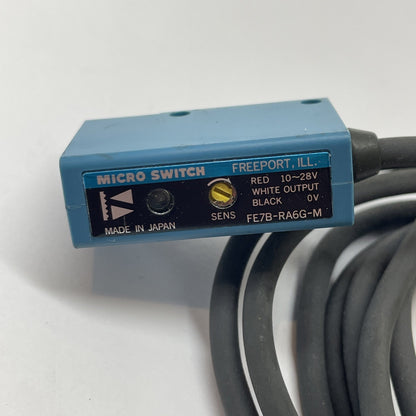 FE7B-RA6G-M / FE7BRA6GM Retroreflective Photoelectric Sensor 10-28 VDC