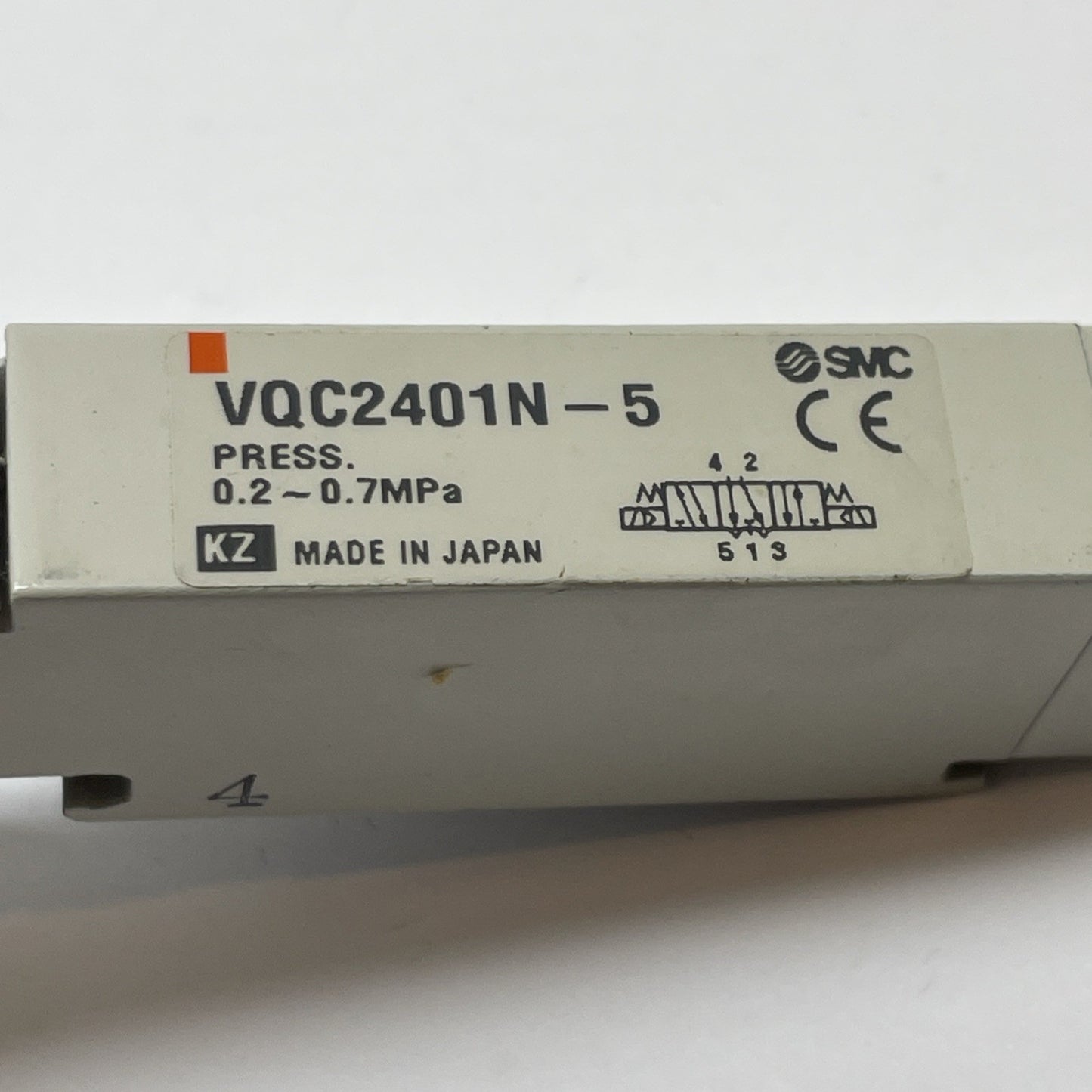 SMC VQC2401N-5 Solenoid Valve 5-Port 3-Position