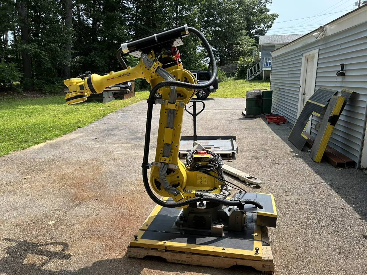 R-1000iA 100F FANUC Robot System W/ R30iB Controller