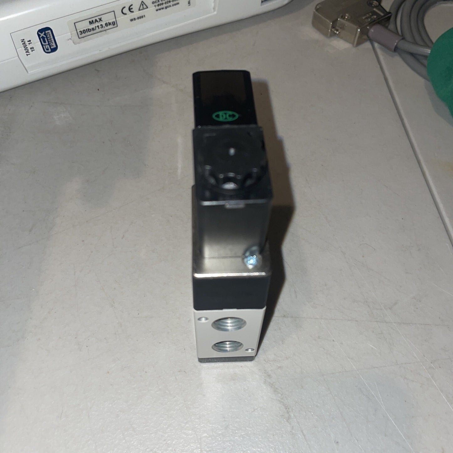 US Stock DC 12V Pneumatic Electric Solenoid Air Valve 5 Way 2 Position 4V210-08