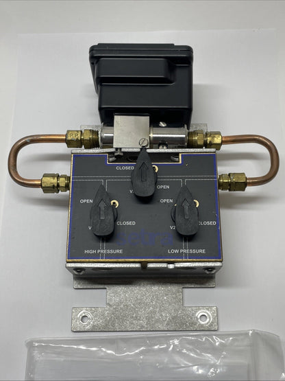 Setra 230 Series  2301100PD3V11BC  4-20 mA Pressure Transmitter 0-100 PSID