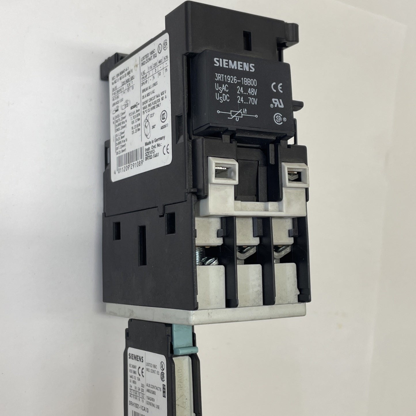 Siemens 3RT1025-1B..0 Contactor w/ 3RH1921-1CA10 Aux Contact Block