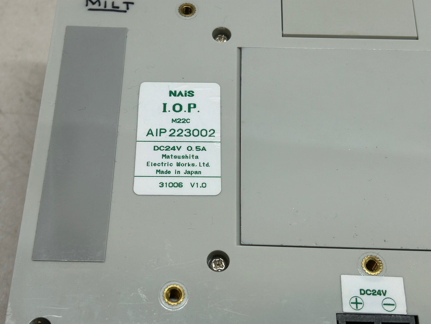 NAIS I.O.P. UNIT / AIP223002 OPERATOR INTERFACE PANEL / USED AS A SAMPLE