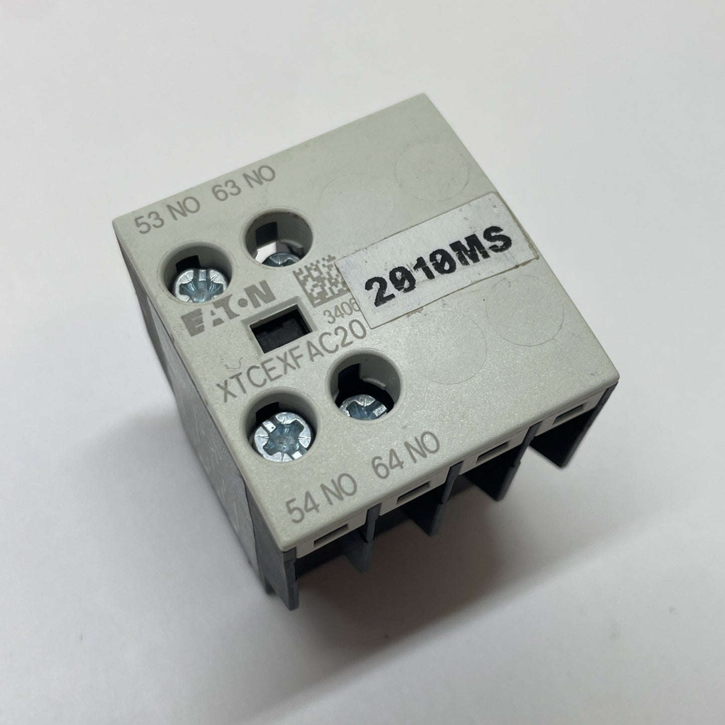 Eaton XTCEXFAC20 Auxiliary Contact 2-Pole 2NO Screw Terminals