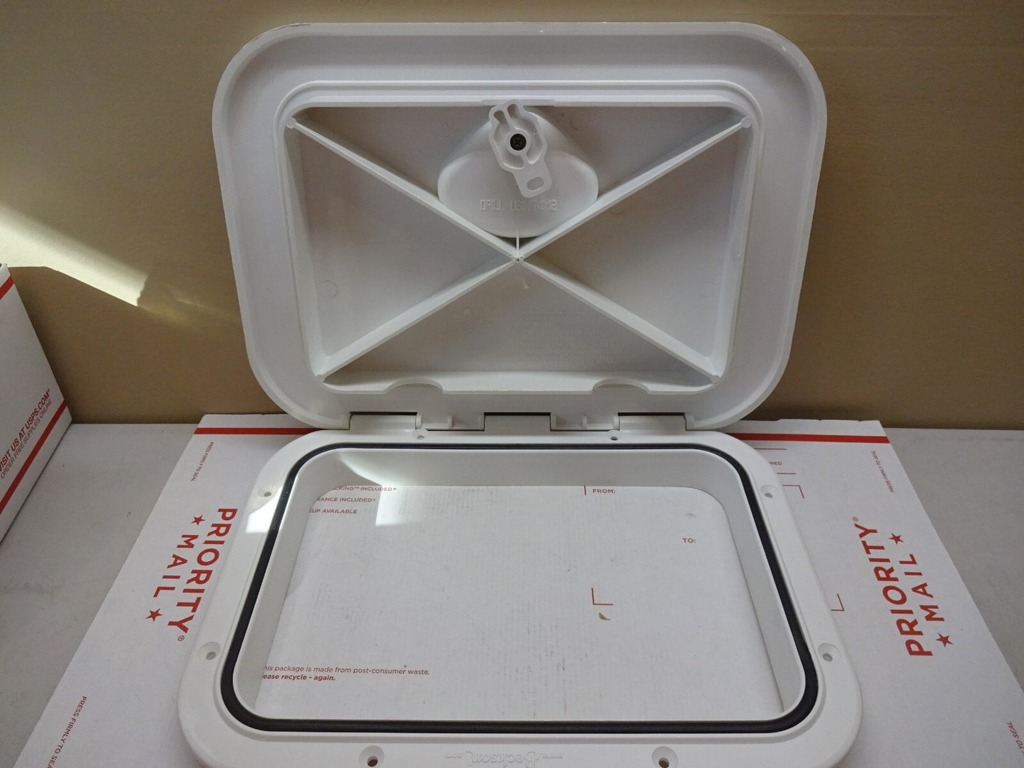 BECKSON HT1115-W / 11" X 15" 11X15" FLUSH HATCH / WHITE / NOS