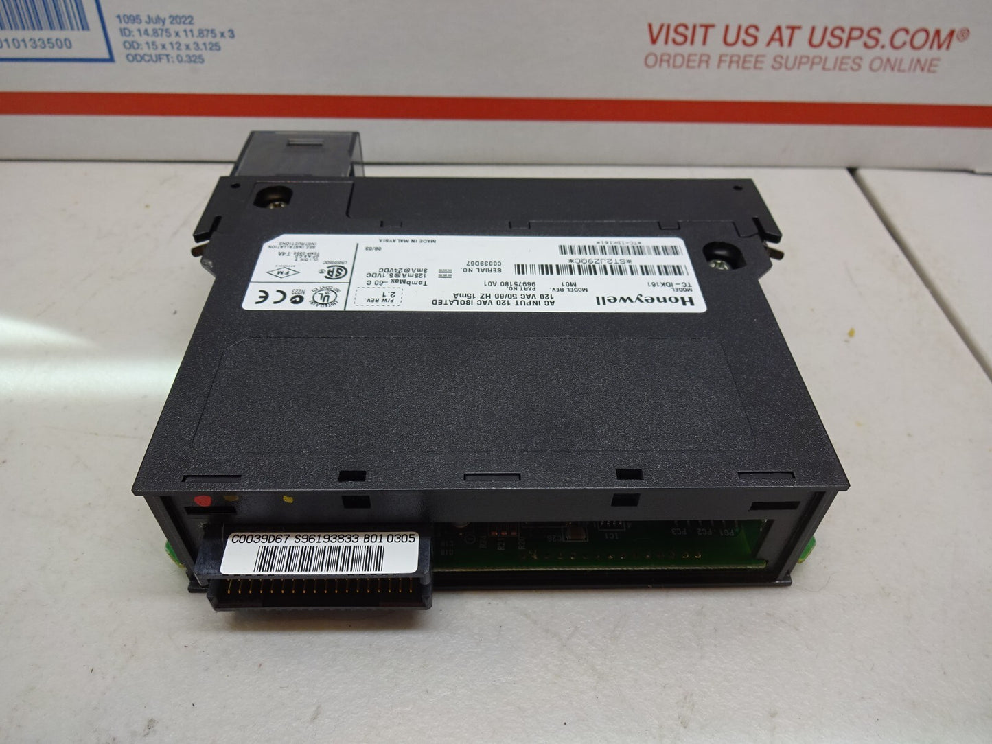 HONEYWELL TC-IDK161 / M01 / AC INPUT 120 VAC ISOLATED MODULE 50/60 HZ 15MA