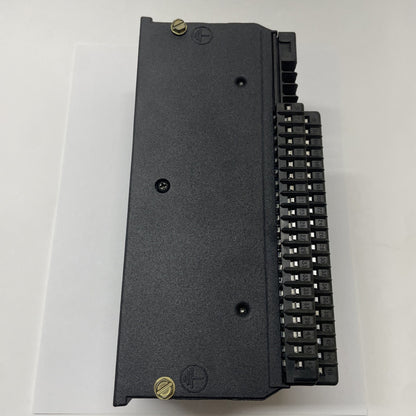 GE Fanuc IC660BBD024 I/O Block Assembly 32-Circuit 12-24 VDC (EBD024 + TBD024)