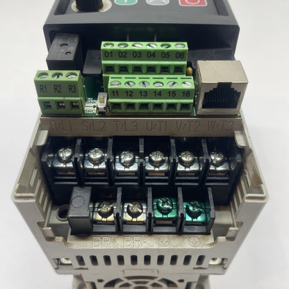 Allen-Bradley 22A-D2P3N104 PowerFlex 4 480VAC 3PH 0.75kW AC Drive