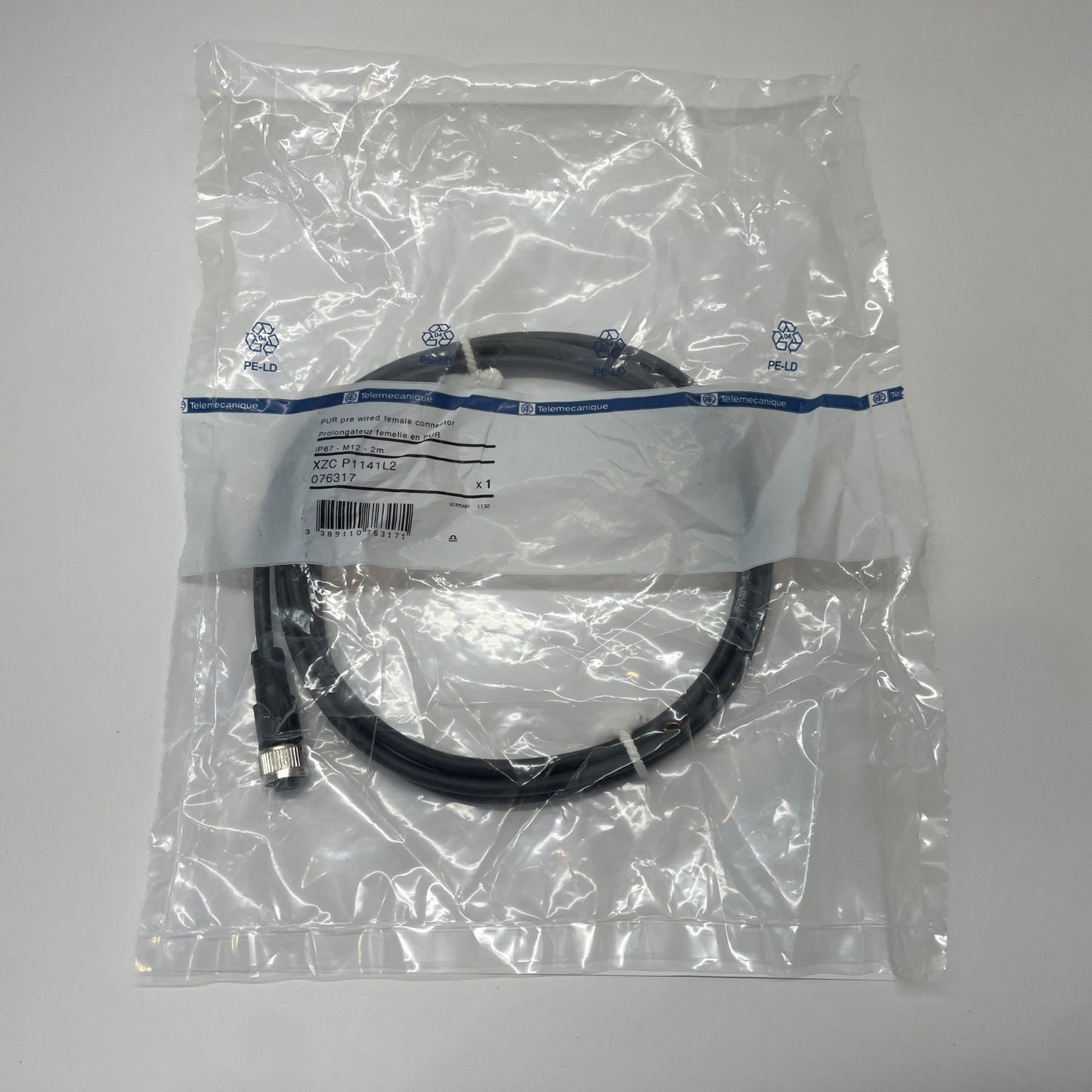 Telemecanique XZC P1141L2 2m PUR Cable M12 Female 4-Pin Connector