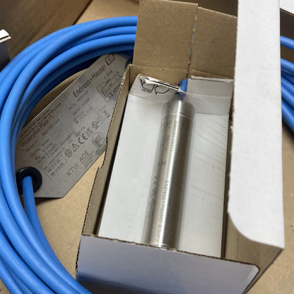ENDRESS & HAUSER FMX11-CA11GS10 / FMX11CA11GS10 (NEW - OPEN BOX)
