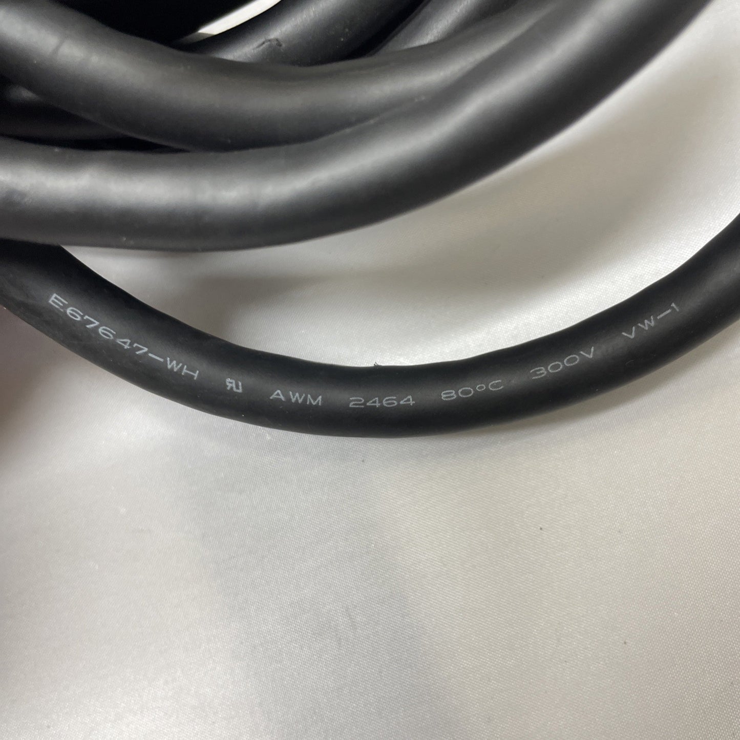 TAIYO E67647-WH AWM 2464 80C, 300V CABLE