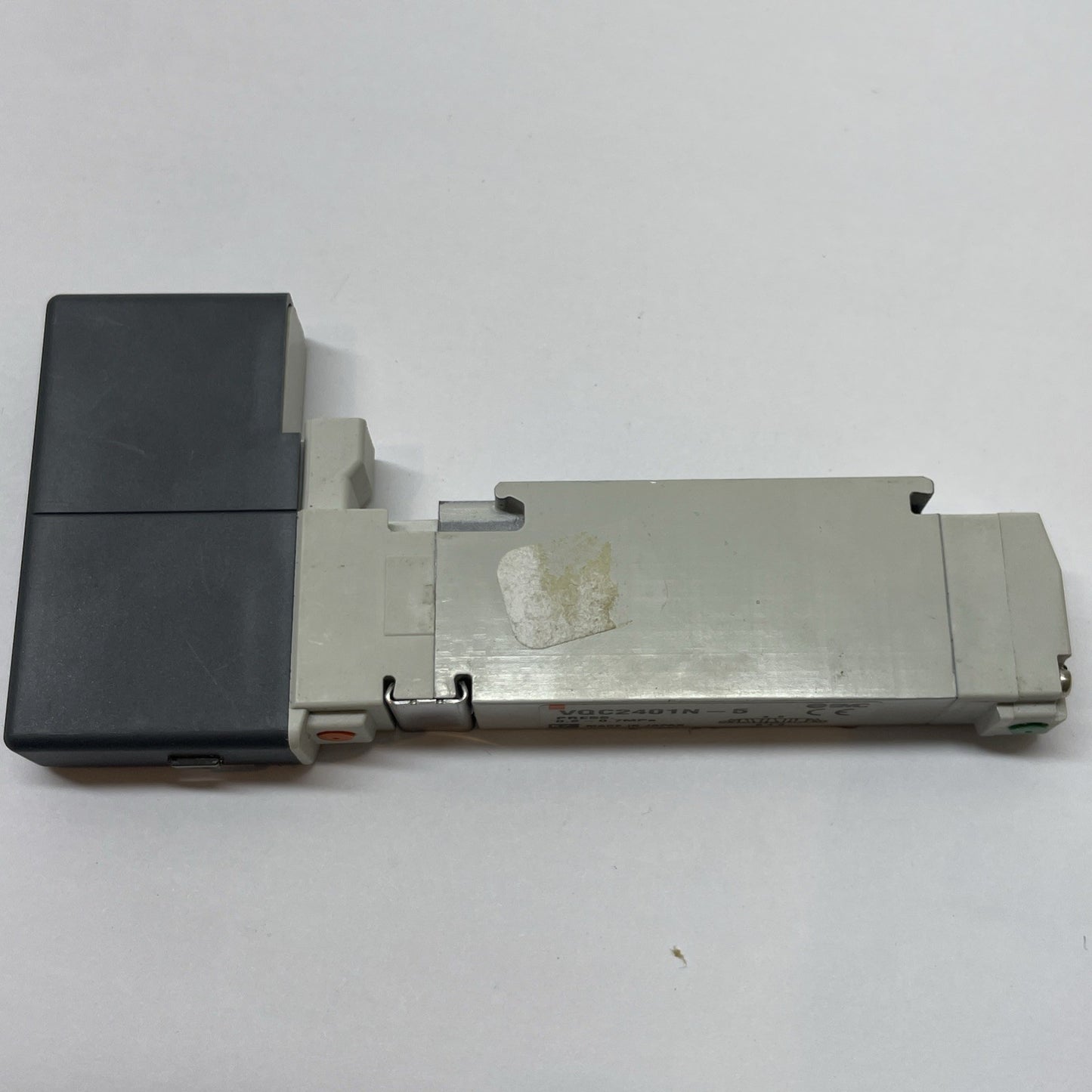 SMC VQC2401N-5 Solenoid Valve 5-Port 3-Position
