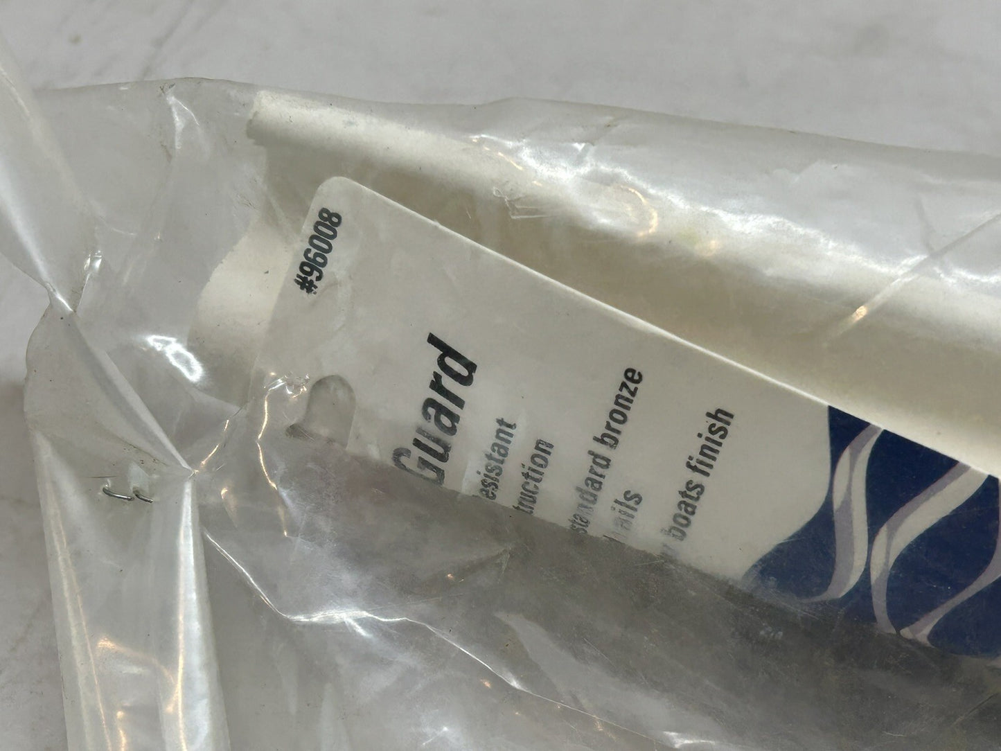 TAYLOR MADE 96008 CORNER GUARD 2-1/4" X 6" WHITE / NEW