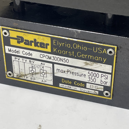 Parker D3W4CNYC1 Directional Control Valve + CP0M3DDN50 Check Valve