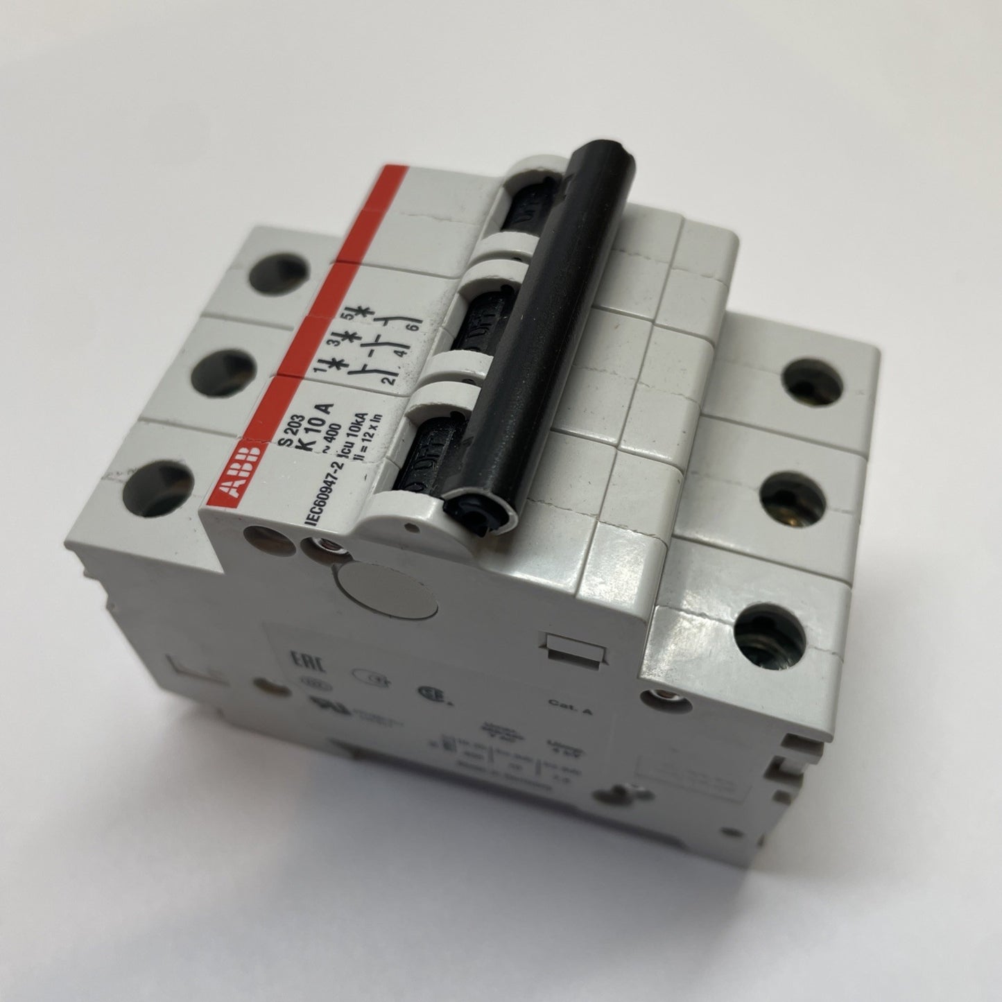 ABB S203 K10A CIRCUIT BREAKER 3-Pole 10A 2CDS253001R0427