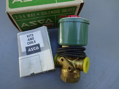 ASCO 8262C103 / 110/50 120/60 VOLTS SOLENOID VALVE  1/4"/ NEW WITH BOX