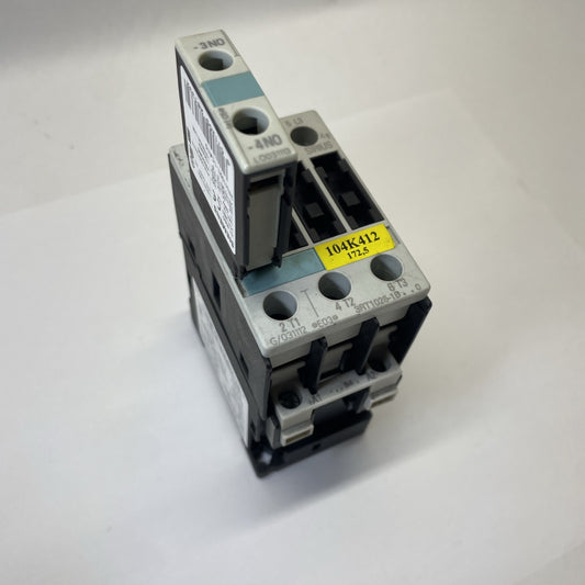 Siemens 3RT1025-1B..0 Contactor w/ 3RH1921-1CA10 Aux Contact Block