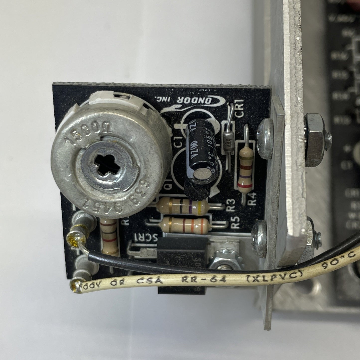 Condor HD15-6-A+ Power Supply Output 6A 15VDC, Input 100-240VAC