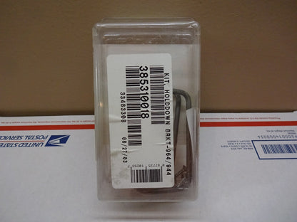 SEALAND DOMETIC 385310018 / SANIPOTTIE HOLD-DOWN BRACKETS 6586 195-6586 / NEW