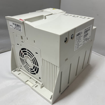 Drive ACS355-03U-23A1-4 ACS355 3~400V/480V 31A/26A 63Hz 15HP ABB