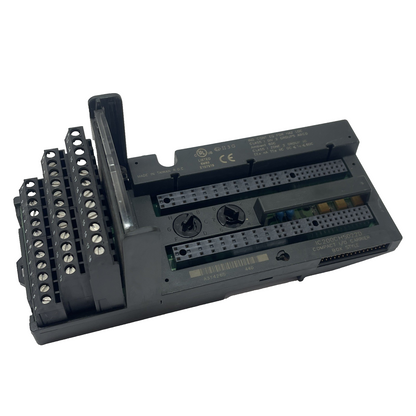 GE Fanuc IC200CHS022D Compact I/O Carrier Module, 36-terminal