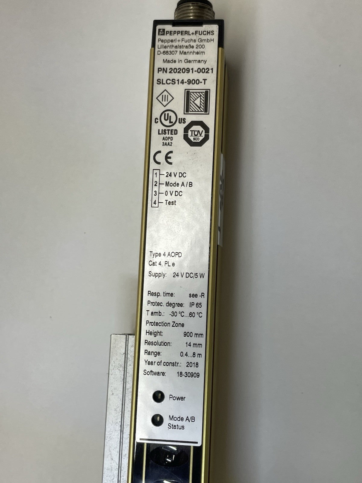 PEPPERL + FUCHS PN202091-0021 SLCS14-900-T Safety Barrier Light Type 4 AOPD 24V