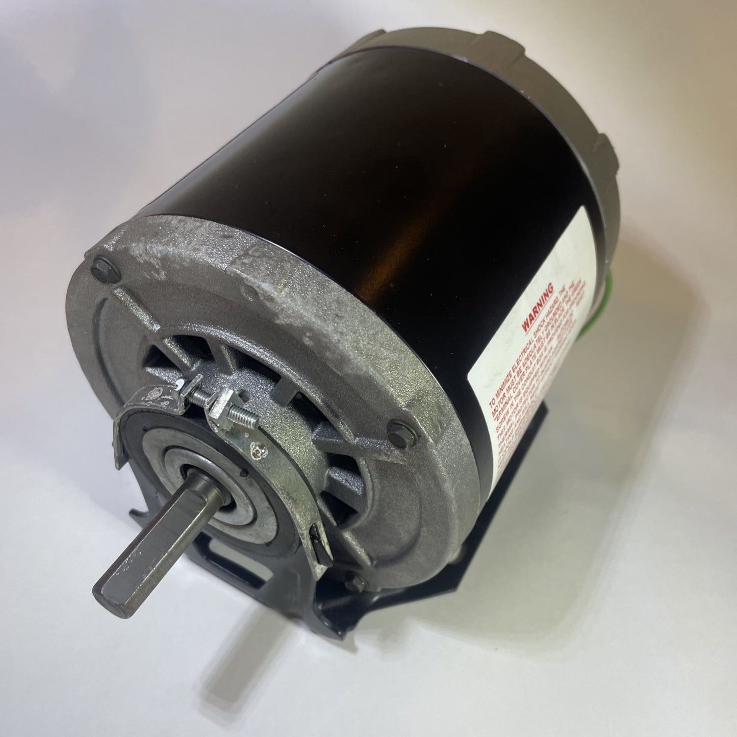 AO SMITH AC MOTOR 316P824 4UE81 1/6 HP 1725RPM 115V 1PH 48 FRAME