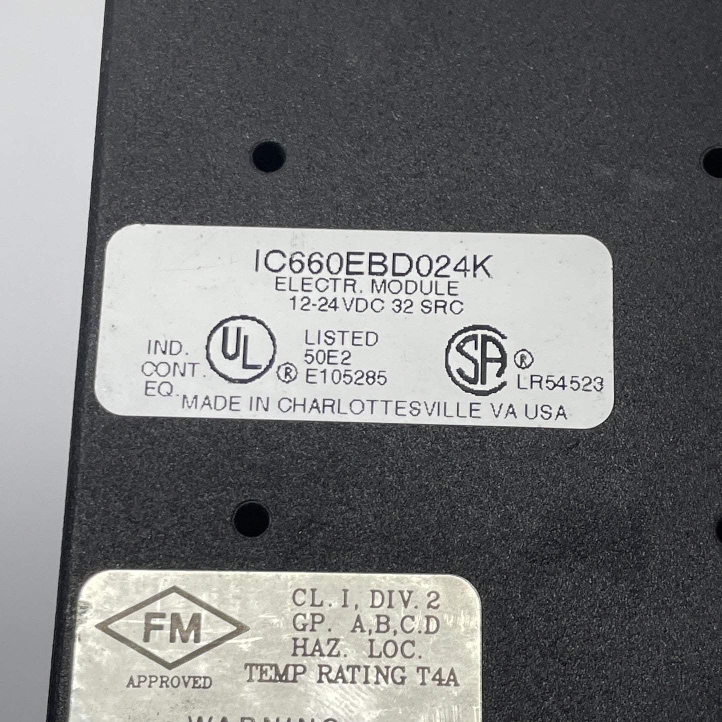 GE Fanuc IC660BBD024 I/O Block Assembly 32-Circuit 12-24 VDC (EBD024K + TBD024K)