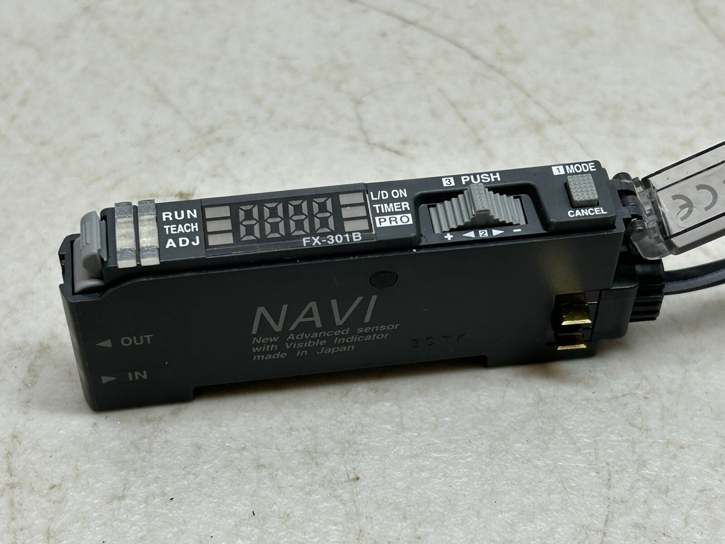 SUNX FX-301B / NAVI DIGITAL FIBER SENSOR BLUE LED FX-300 / USED AS SAMPLE ONLY