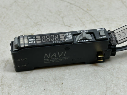 SUNX FX-301B / NAVI DIGITAL FIBER SENSOR BLUE LED FX-300 / USED AS SAMPLE ONLY