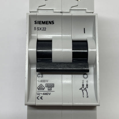 Siemens 5SX2 203-7 / 5SX2203-7 2-Pole Miniature Circuit Breaker 3A 400V C3