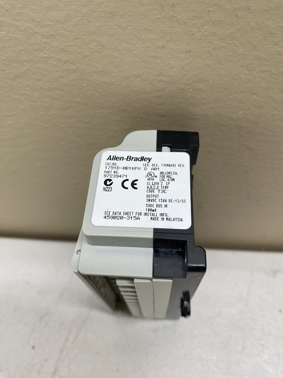 ALLEN BRADLEY 1791D-0B16PX / SERIES D COMPACT BLOCK I/O DEVICENET