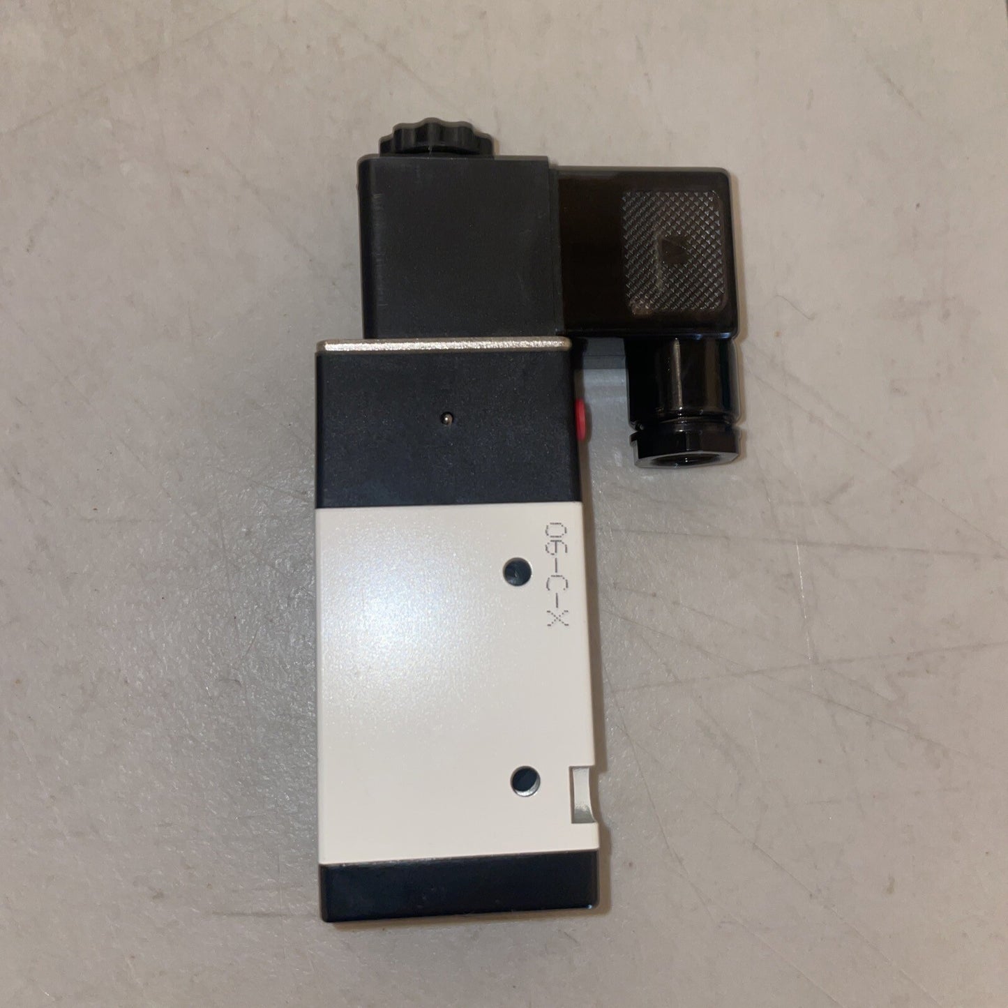 US Stock DC 12V Pneumatic Electric Solenoid Air Valve 5 Way 2 Position 4V210-08