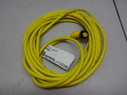 PEPPERL + FUCHS V1-W-YE5M-PVC / 903352 / 3AMP / 300V CORDSET / NEW