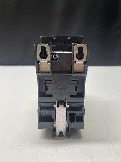 SCHNEIDER LC1D65A CONTACTOR 3 POLE 80A 690V 50/60HZ 24V COIL (LIGHTLY USED)