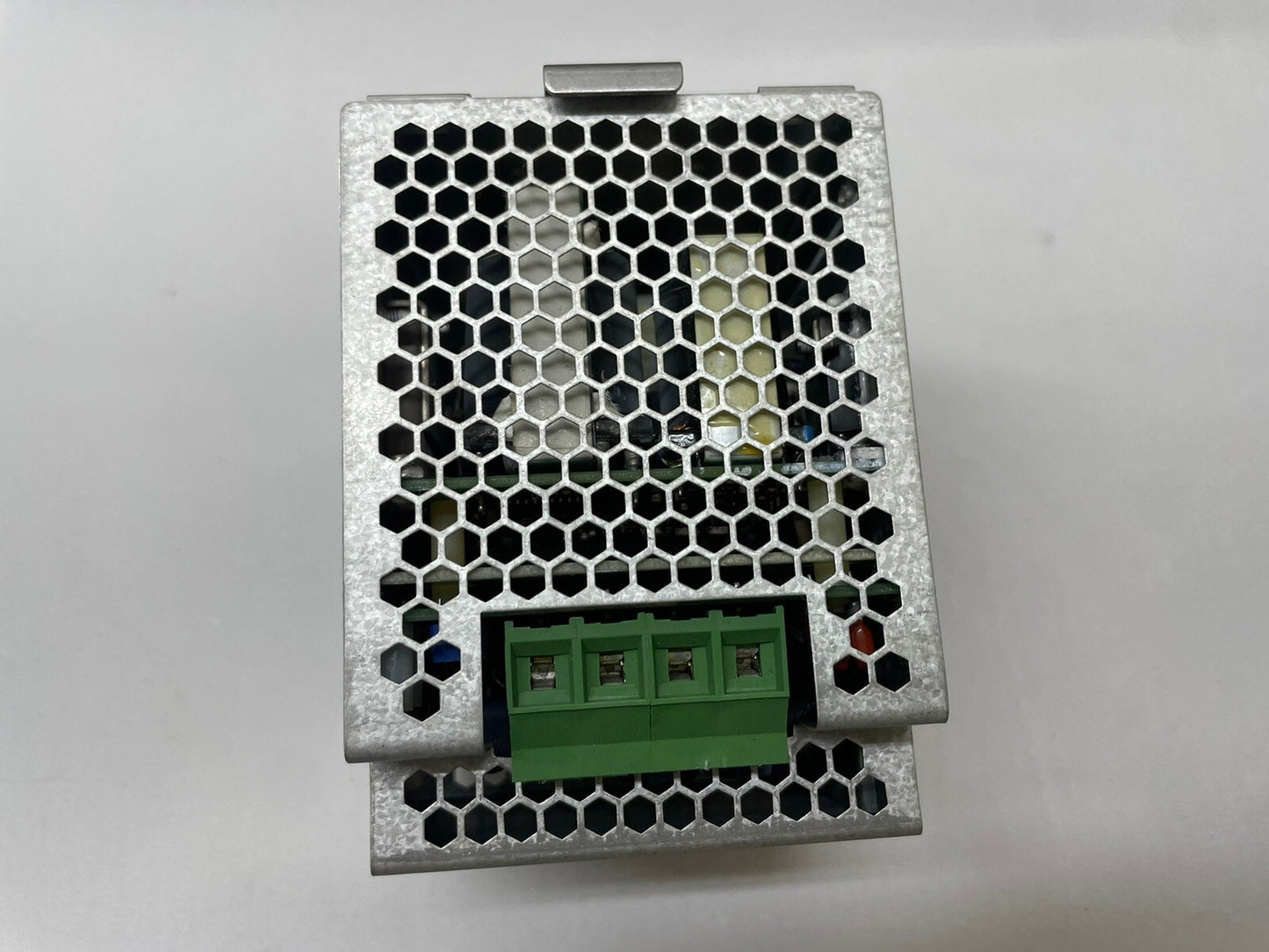 TDK Lambda Power Supply 100-240 AC 24 VDC 7.5 Amp. Cat No. DLP180-24-1/EJ