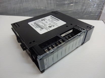 GE FANUC IC693ALG392-CF / IC693ALG392CF / OUTPUT ANALOG CURR/VOLTAGE 8PT