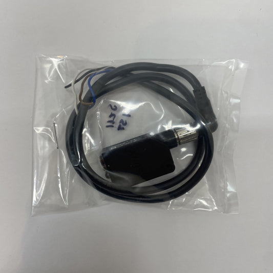 Panasonic SUNX CX-421-Z Photoelectric Sensor 1PC New CX421Z (SHIP FROM USA)