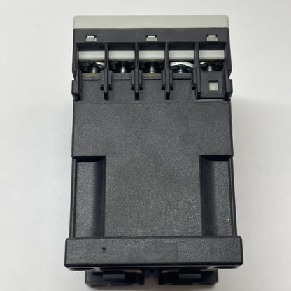 Siemens 3RT1017-1AK62 Contactor 3-Pole S00 110/120 V AC Coil